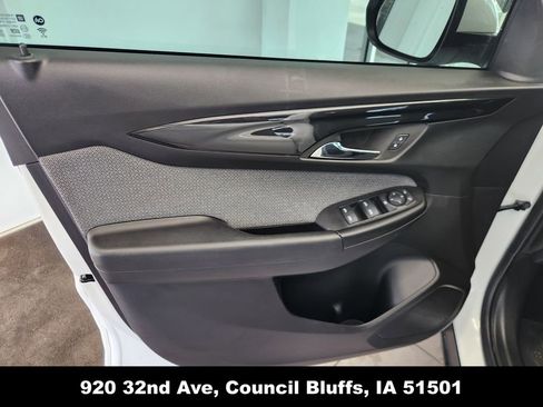 Used 2025 Chevrolet TrailBlazer LT w/ LT Cold Weather Package image 16