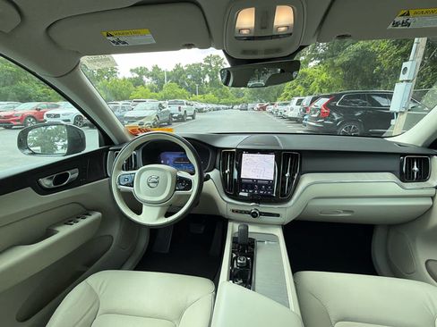 Certified 2024 Volvo XC60 B5 Plus AWD/4WD image 60