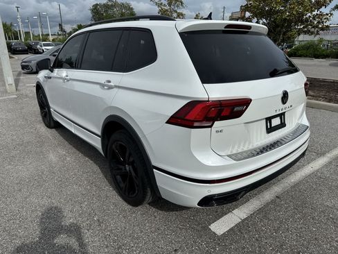 Certified 2023 Volkswagen Tiguan SE R-Line FWD image 12