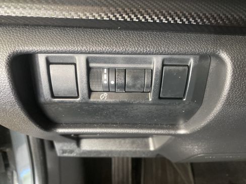 Used 2024 Subaru Crosstrek 2.0i Premium AWD/4WD image 20