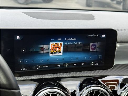 Used 2020 Mercedes-Benz CLA 250 image 45