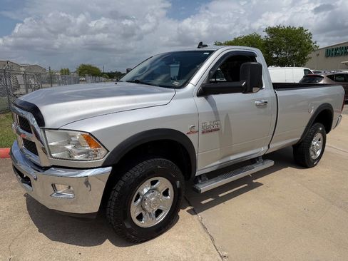 Used 2014 RAM 2500 SLT w/ Popular Equipment Group image 12