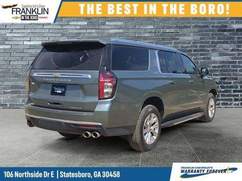 Used 2023 Chevrolet Suburban Premier AWD/4WD image 5