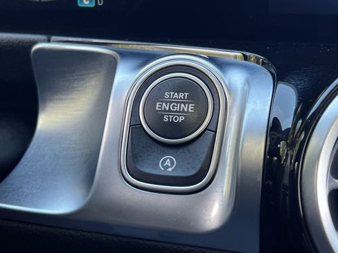 Certified 2026 Mercedes-Benz GLB 250 4MATIC image 38