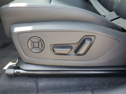 New 2027 Audi Q6 e-tron Premium Plus AWD/4WD image 23