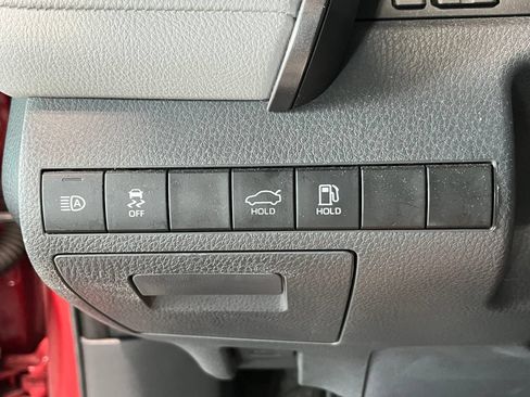 Used 2023 Toyota Camry SE FWD image 29