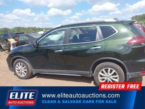 Used 2018 Nissan Rogue SV FWD image 27