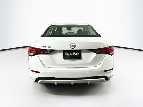 Used 2025 Nissan Sentra SV FWD image 7