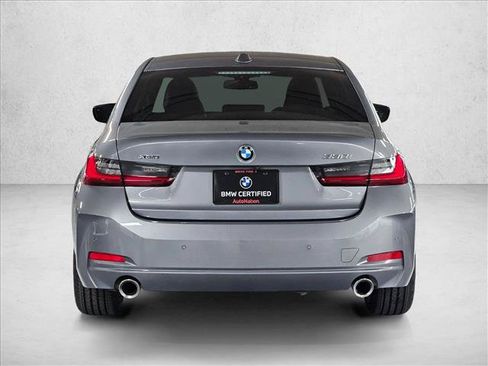 Used 2023 BMW 330i xDrive Sedan w/ Premium Package AWD/4WD image 6