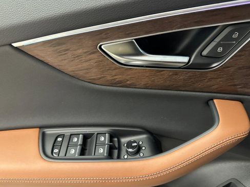 New 2026 Audi Q7 Premium Plus image 10