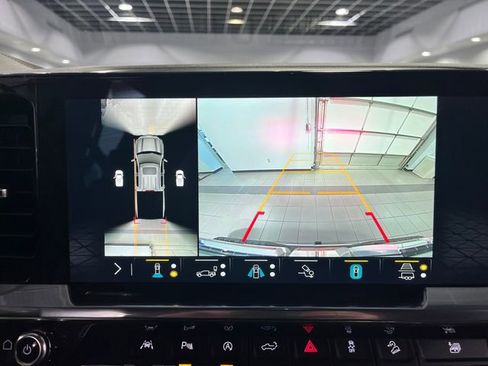 Certified 2023 GMC Sierra 1500 SLT w/ SLT Premium Plus Package image 22