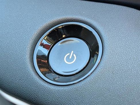 New 2026 Nissan Leaf image 13