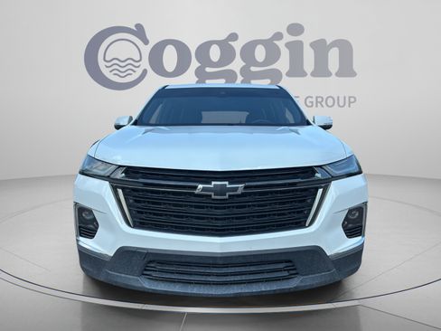 Used 2022 Chevrolet Traverse LT FWD image 8