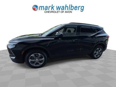 Certified 2023 Chevrolet Blazer LT w/ Convenience Package AWD/4WD image 4