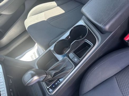 Used 2019 Hyundai Sonata SEL FWD image 11