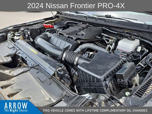 Used 2024 Nissan Frontier PRO-4X w/ Pro Premium Package AWD/4WD image 15