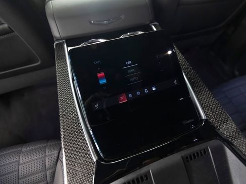 Used 2025 Cadillac Escalade V AWD/4WD image 36