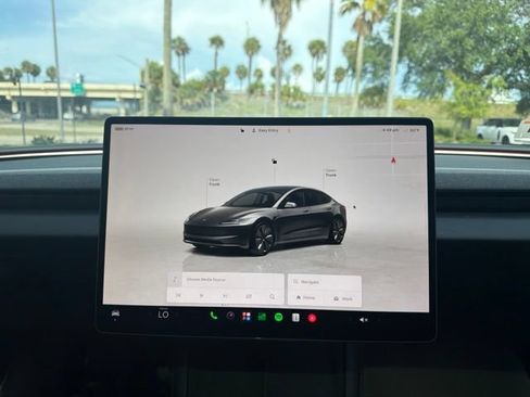 Used 2024 Tesla Model 3 Standard Range RWD image 7