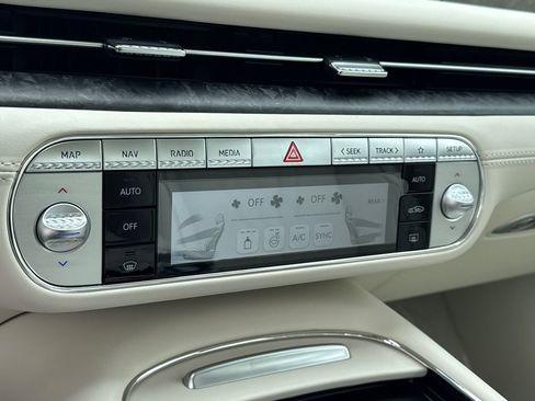 New 2026 Genesis G90 3.5T image 32