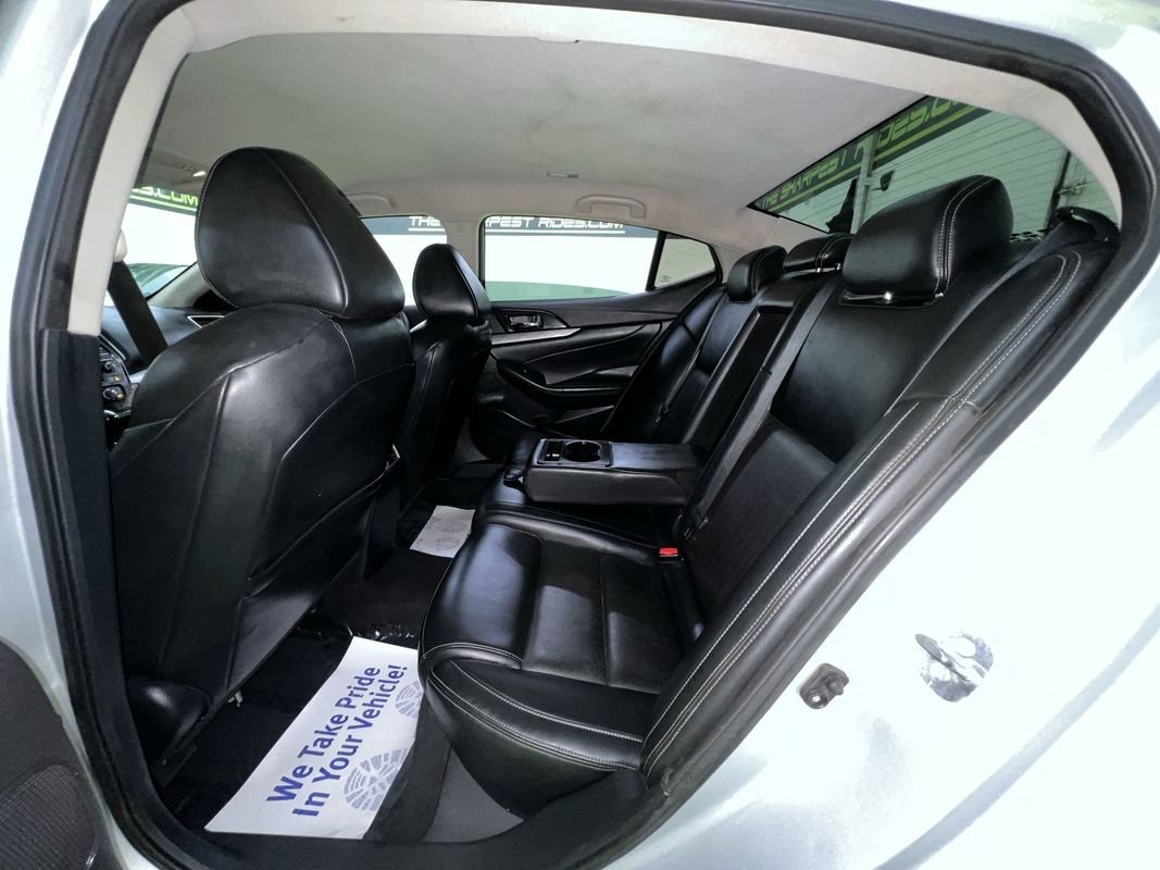 Used 2020 Nissan Sentra SV FWD image 27