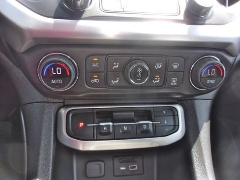 Used 2023 GMC Acadia SLE w/ Driver Convenience Package AWD/4WD image 26