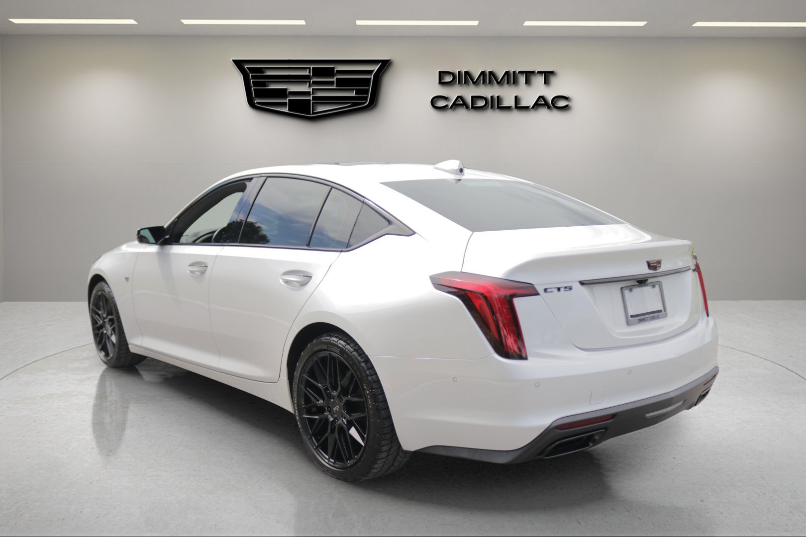 Used 2024 Cadillac CT5 Premium Luxury w/ Platinum Package RWD image 3