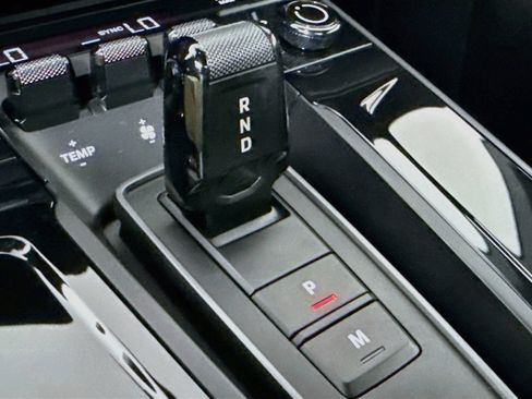 Certified 2025 Porsche 911 Carrera S RWD image 18