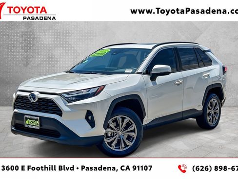 Used 2022 Toyota RAV4 XLE Premium AWD/4WD image 1