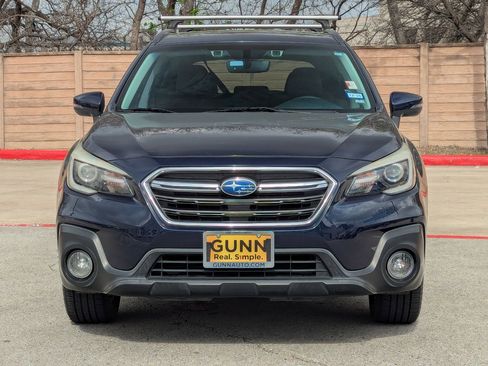 Used 2018 Subaru Outback 2.5i Touring w/ Popular Package #3 image 8
