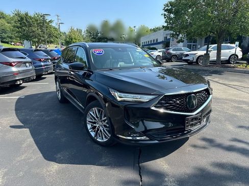 Used 2023 Acura MDX w/ Advance Package AWD/4WD image 11