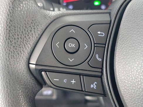 Used 2019 Toyota RAV4 XLE w/ Convenience Package image 27