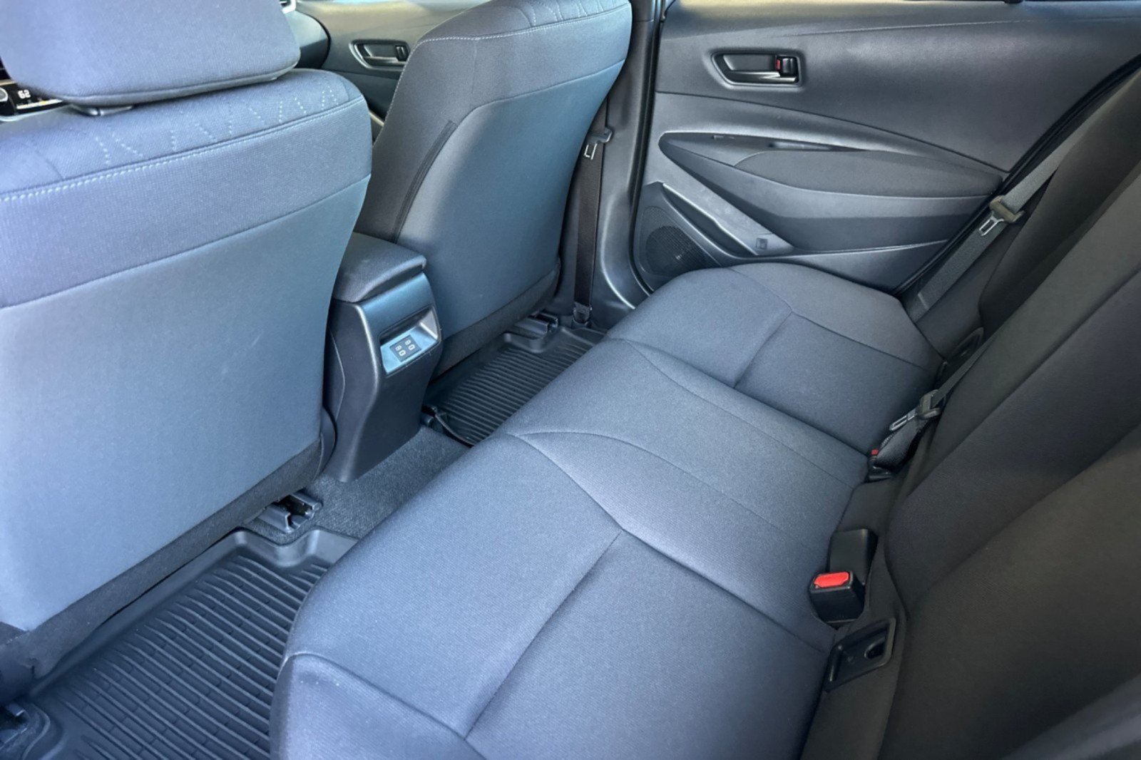 Certified 2024 Toyota Corolla LE FWD image 11