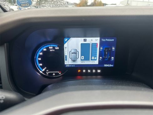 Used 2023 Ford Bronco Outer Banks image 14