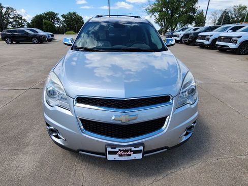 Used 2012 Chevrolet Equinox LTZ AWD/4WD image 2