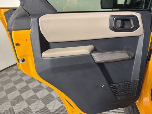 Used 2022 Ford Bronco Wildtrak image 22