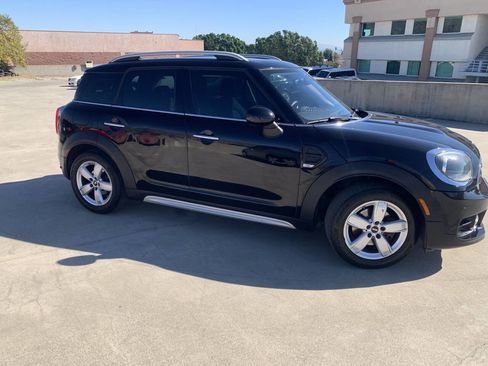 Used 2019 MINI Cooper Countryman Cooper 4dr Crossover w/ Storage Package image 5