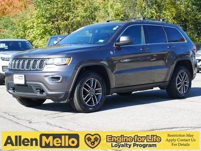 Used 2019 Jeep Grand Cherokee Laredo w/ 18" Wheel & 8.4" Radio Group