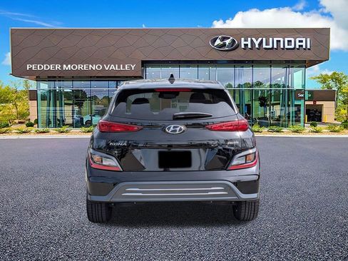 Certified 2023 Hyundai Kona SE image 5