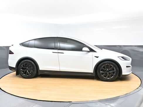 Used 2024 Tesla Model X AWD/4WD image 7