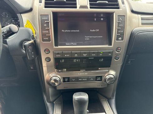 Used 2014 Lexus GX 460 AWD/4WD image 25