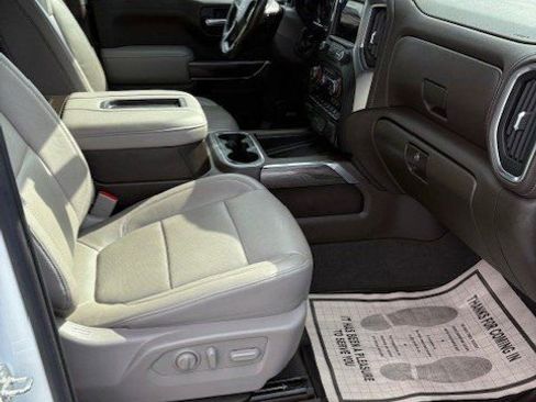 Used 2020 Chevrolet Silverado 1500 LTZ w/ LTZ Texas Edition image 18