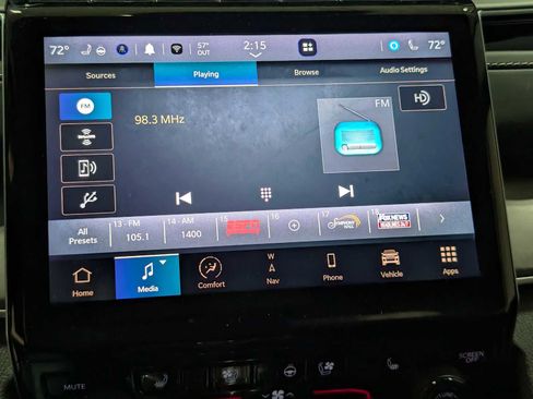 Used 2023 Jeep Grand Cherokee Limited w/ Luxury Tech Group II image 24