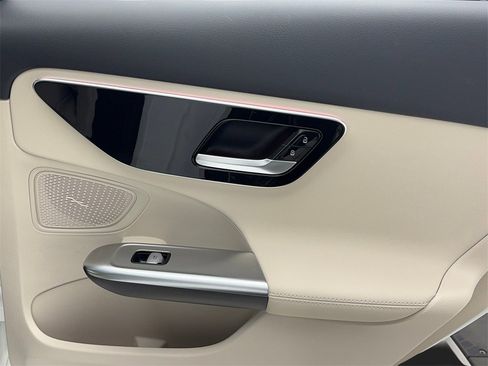 Used 2025 Mercedes-Benz C 300 C 300 NAV,CAM,PANO,HTD STS,BLI image 54