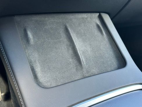 Used 2024 Tesla Model Y 2WD image 25