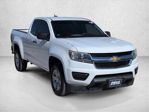 Used 2016 Chevrolet Colorado W/T image 3