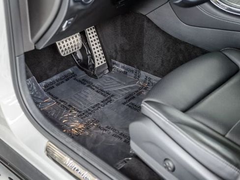 Used 2019 Mercedes-Benz GLC 300 image 37