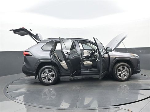 Used 2024 Toyota RAV4 XLE w/ Convenience Package image 35