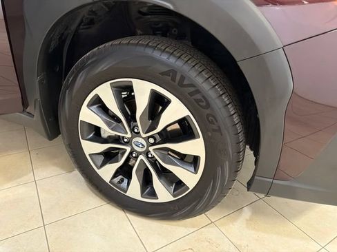 Used 2025 Subaru Outback Limited AWD/4WD image 29