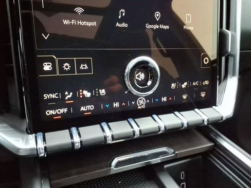 New 2026 GMC Acadia Denali w/ Super Cruise Package image 33