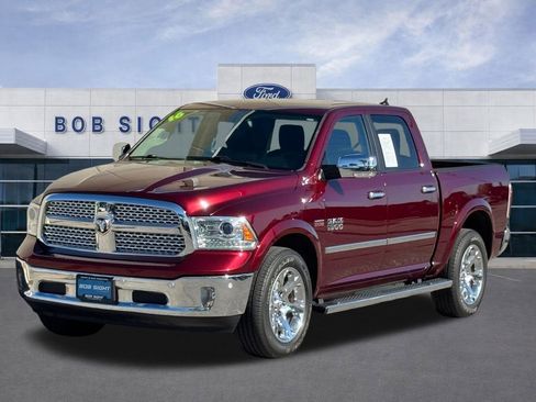 Used 2016 RAM 1500 Laramie AWD/4WD image 36